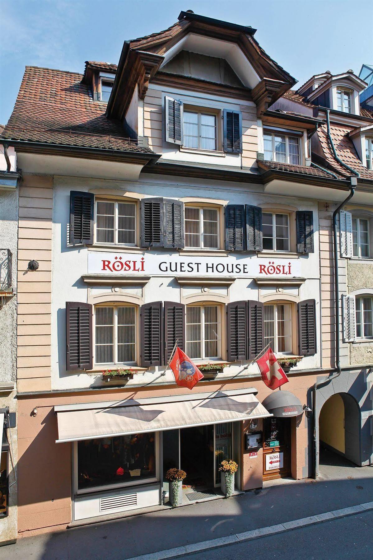 Roesli Guest House Lucerne Bagian luar foto